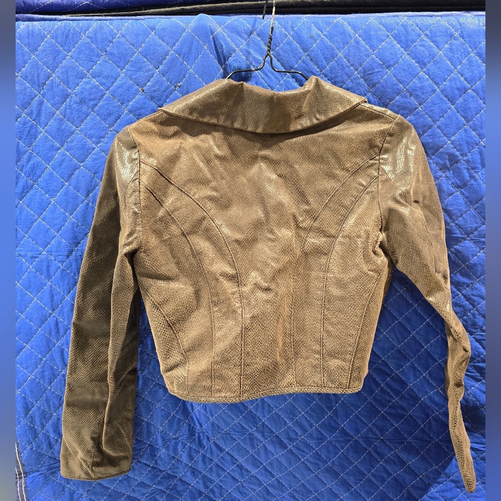 Brown Cropped Jacket - image 3